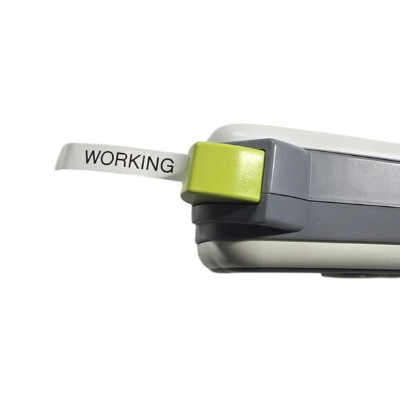 Brother P-Touch Model PT-H100 Hand held Battery Label Maker - Picture 3 of 6